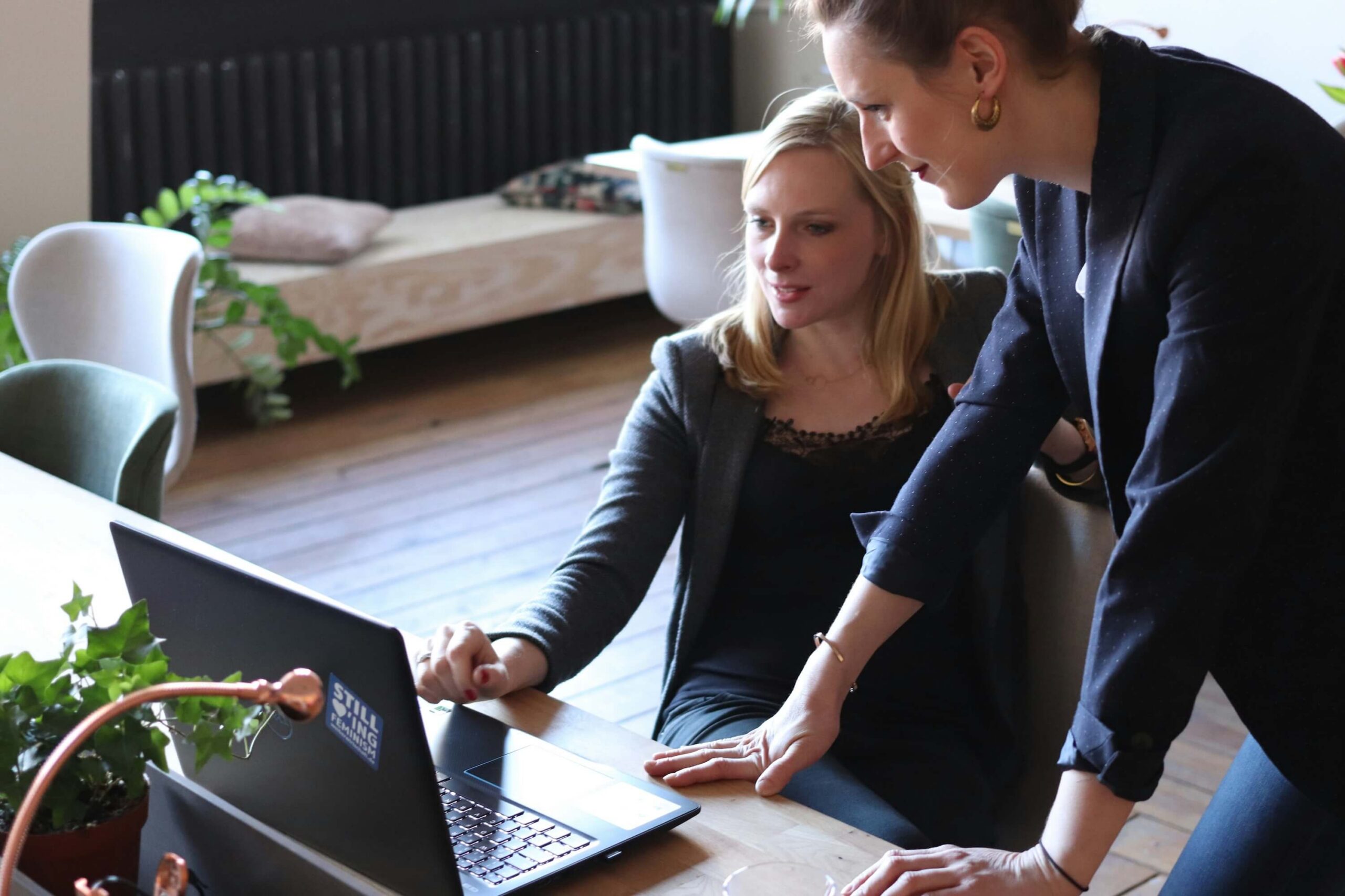 ai leadership in sales
